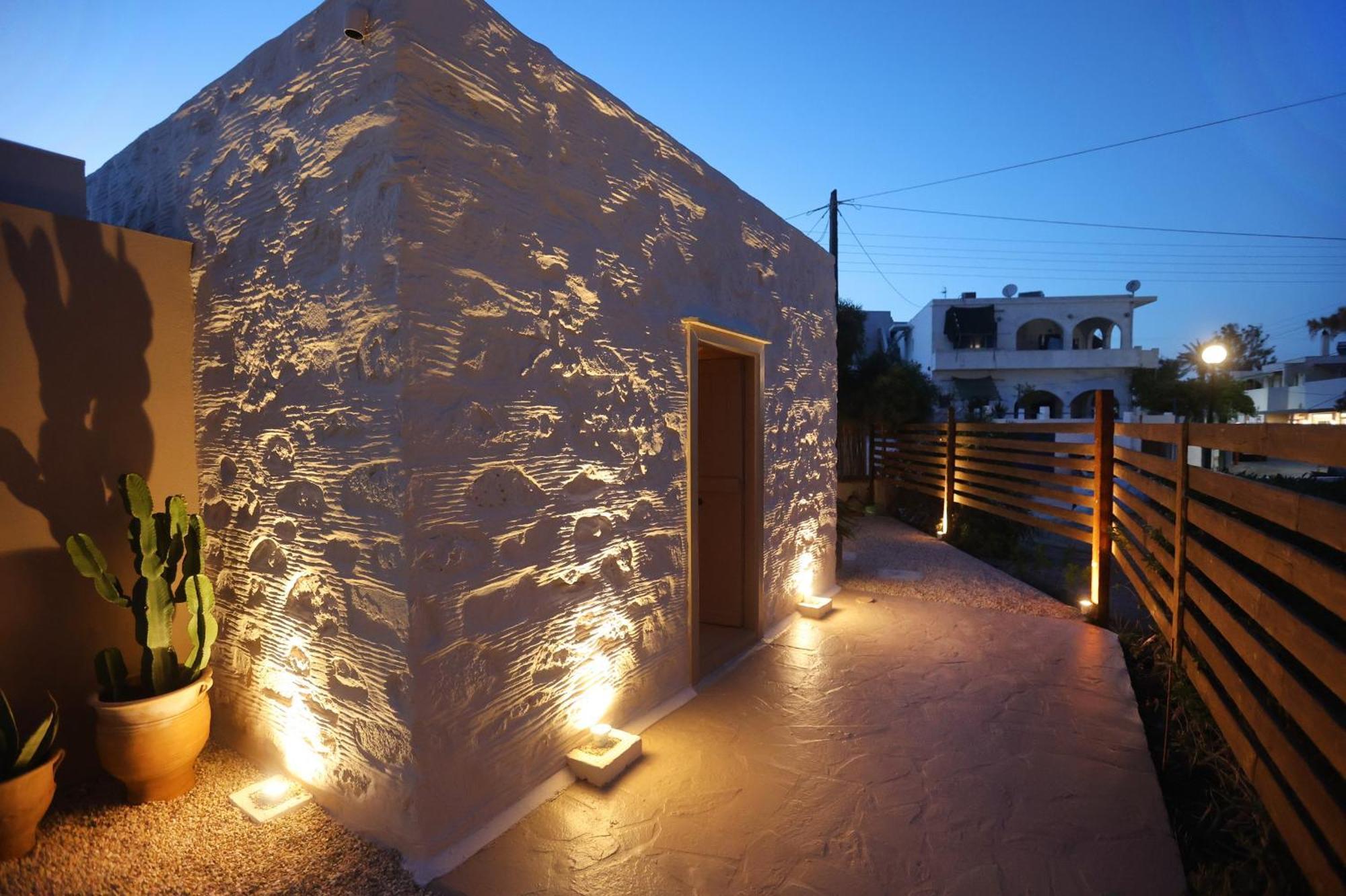 Maistrali Studio Ostria Parakopí Exterior foto